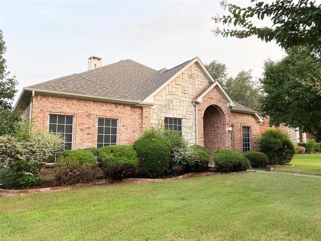 Building Photo - 1100 Cowboys Pkwy