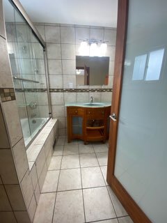 Photo du bâtiment - 9423-9105 105 Ave