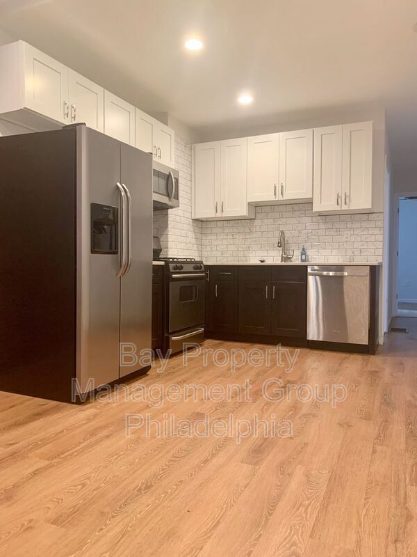 Foto del edificio - 744 S 19th St