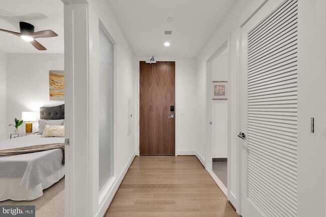 Building Photo - 45 Sutton Square SW