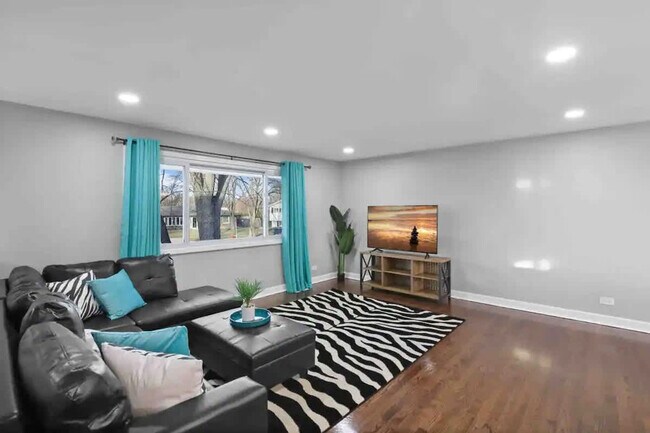 Building Photo - 409 Clifton Ct