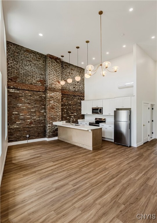 Building Photo - 106 Hotel St