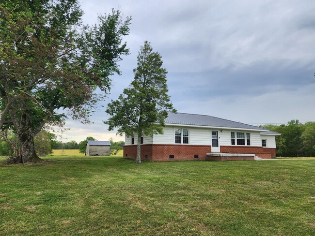 Building Photo - 1269 Old Shelbyville Hwy