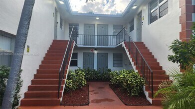 Building Photo - 3090 Coral Springs Dr