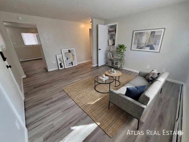 Foto del edificio - 4206 Forest Hill Ct
