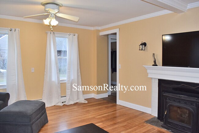 Foto del edificio - 345 Smith Hill Rd
