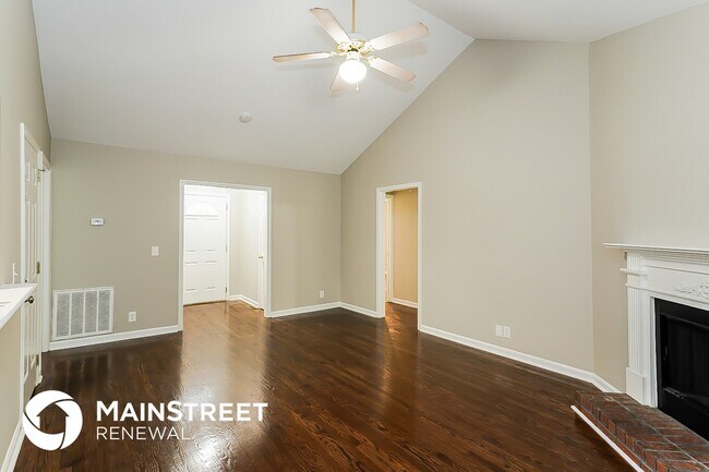 Foto del edificio - 212 Riverpoint Ct