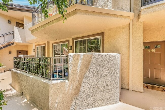 Building Photo - 24105 Del Monte Dr