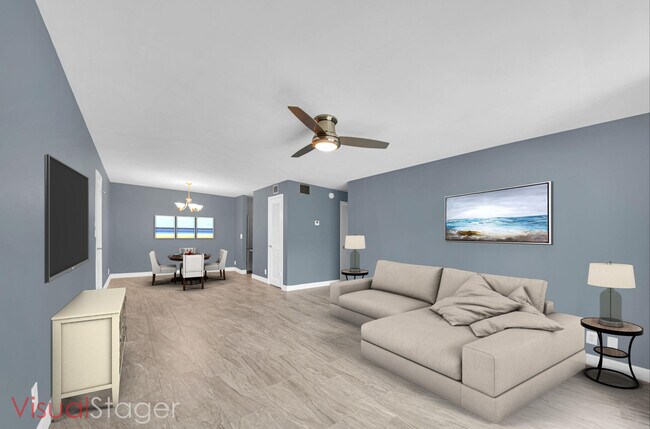 Building Photo - 6475 Bay Club Dr