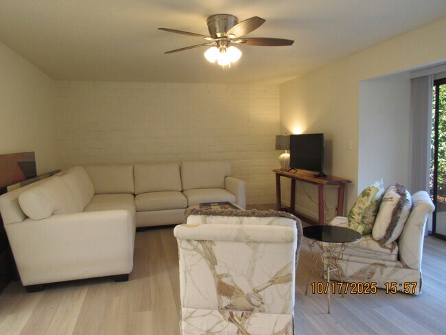 Foto del edificio - 7083-7083 Murieta Pkwy