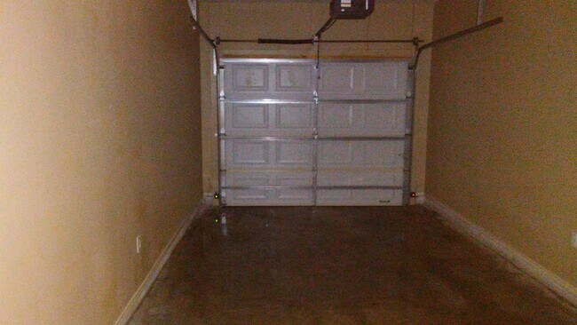 Single Car Garage with Opener - 422 Stone Drive
