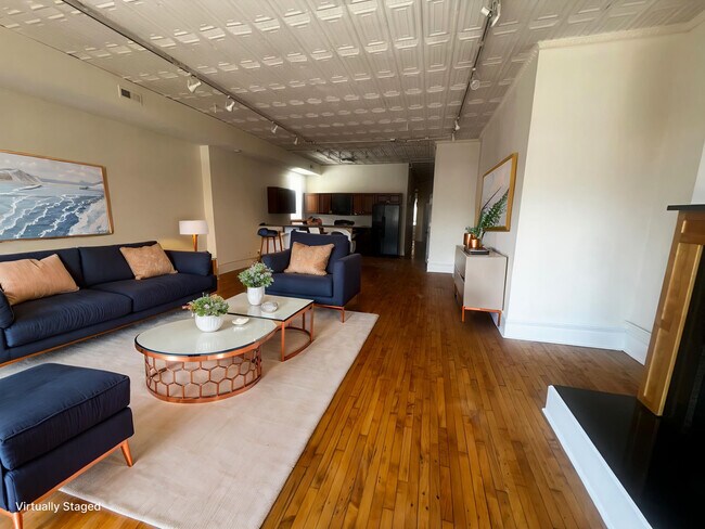 Foto del edificio - 1370 N Milwaukee Ave