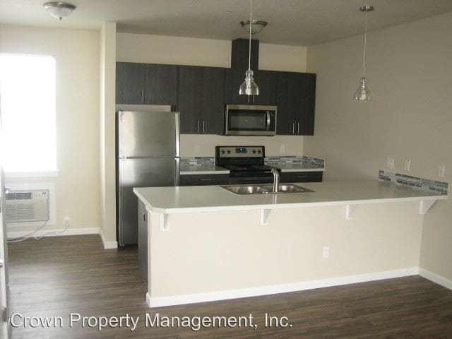 Building Photo - 2758-2768 Claxter Rd NE
