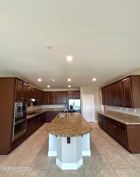 Building Photo - 3007 Brachetto Loop