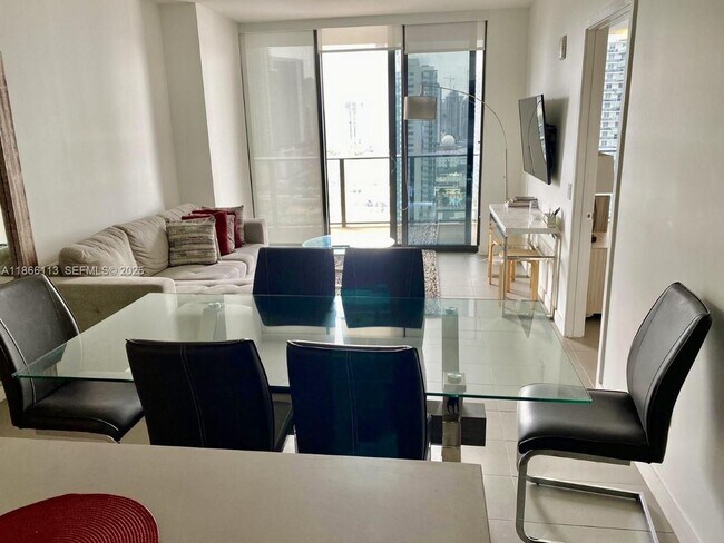 Foto del edificio - 1600 NE 1st Ave