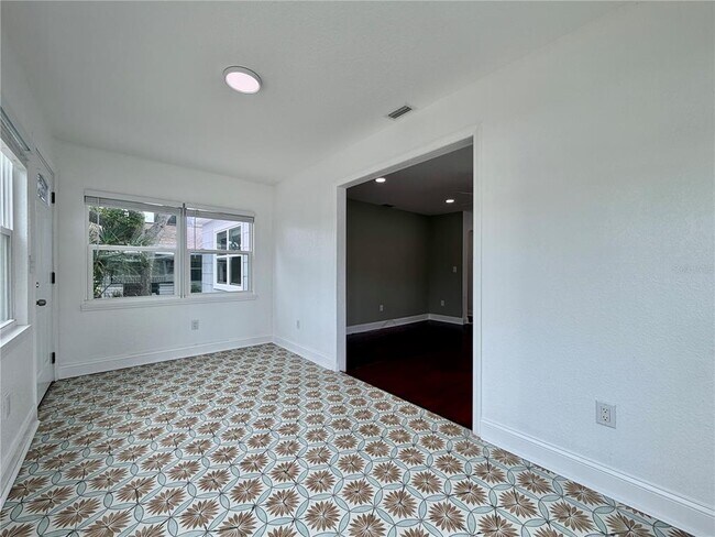 Foto del edificio - 3823 2nd Ave N
