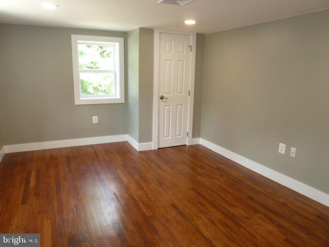 Building Photo - 5599 Stump Rd