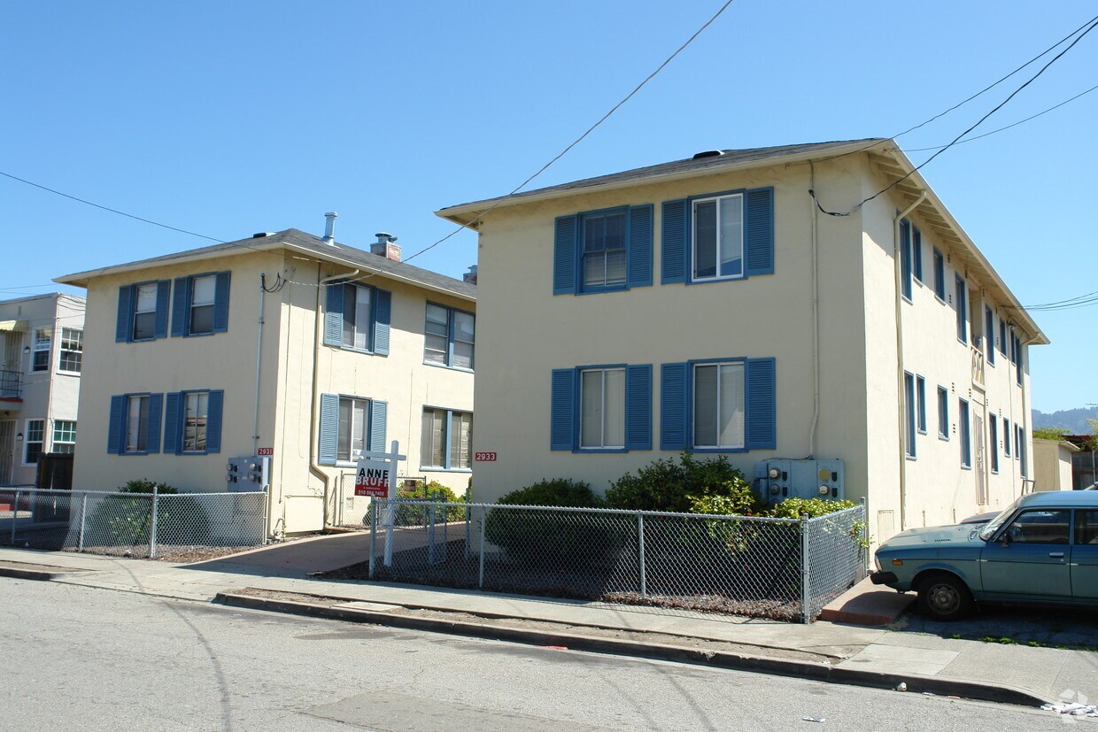 Primary Photo - 2931 Stanton St