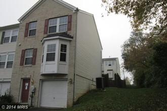 Building Photo - 25 Snead Dr