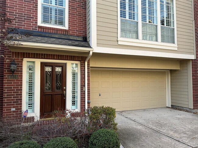 Building Photo - 4113 Blossom St