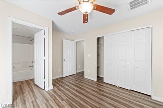 Building Photo - 1283 Little Boy Blue Ave