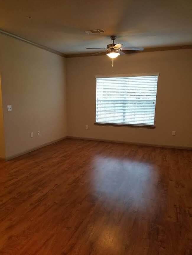 Meadows at Cypress Creek Apartments - Cypress, TX | Apartments.com