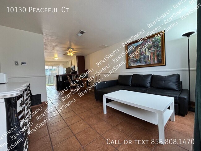 Foto del edificio - 10130 Peaceful Ct