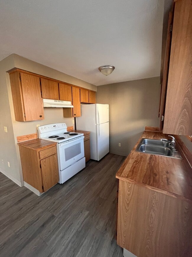 Foto del edificio - 00340-1554/1555 Wedgewood