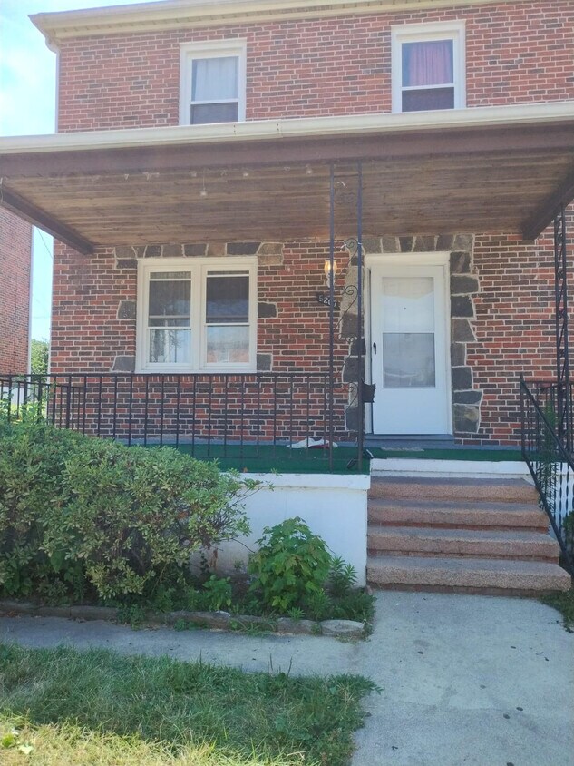 Primary Photo - 5207 Hillburn Ave