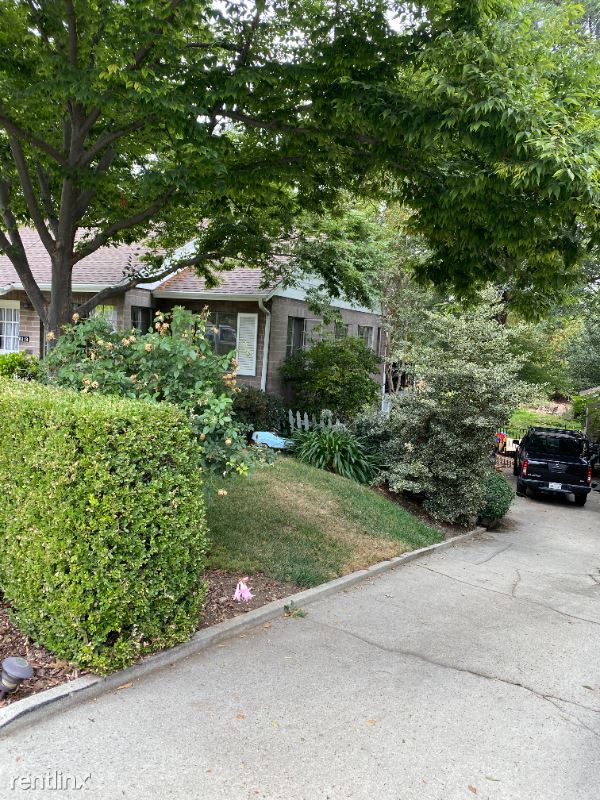 Building Photo - 4 br, 3 bath House - 6219 Alta Ave