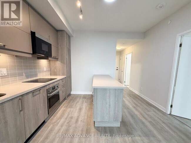 Building Photo - 8119 Birchmount Rd