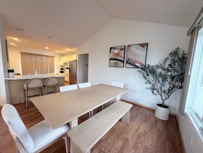 Foto del edificio - 4205 Brookcrest Dr SW