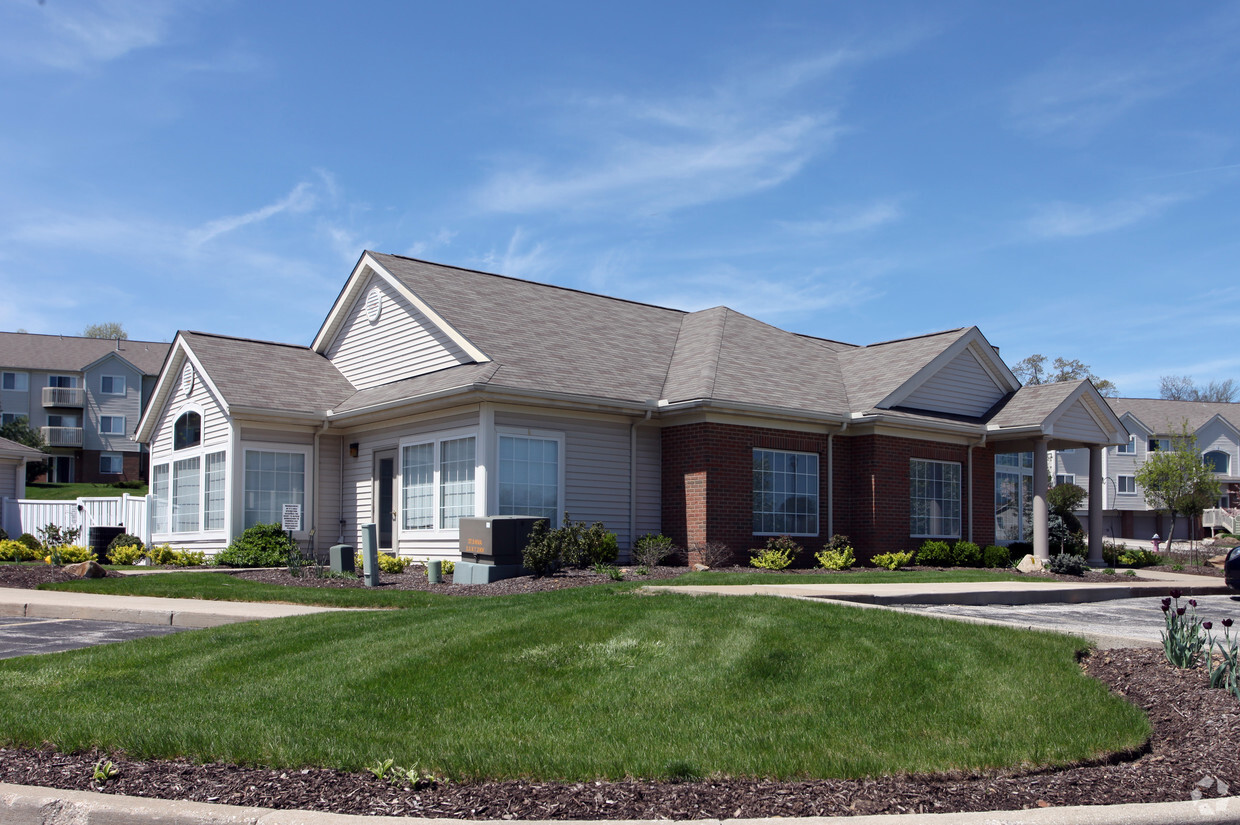 Primary Photo - The Residences at Brookledge Commons