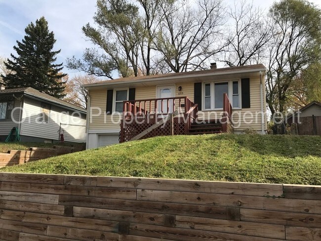 Building Photo - INDIAN HILLS SOUTH-MOVE-IN SPECIALS