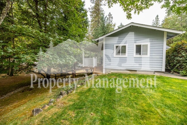 Building Photo - FURNISHED OR UNFURNISHED ADU STUDIO – In-U...