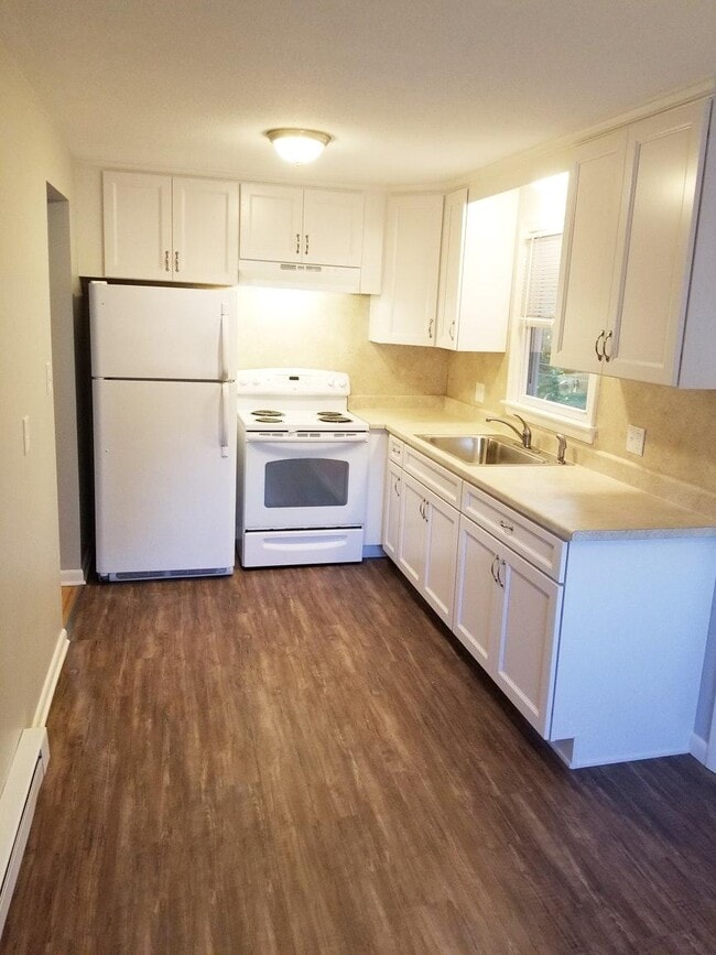 Building Photo - 186 Sheffield Lane