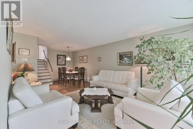 Building Photo - 1728 Pickmere Ct