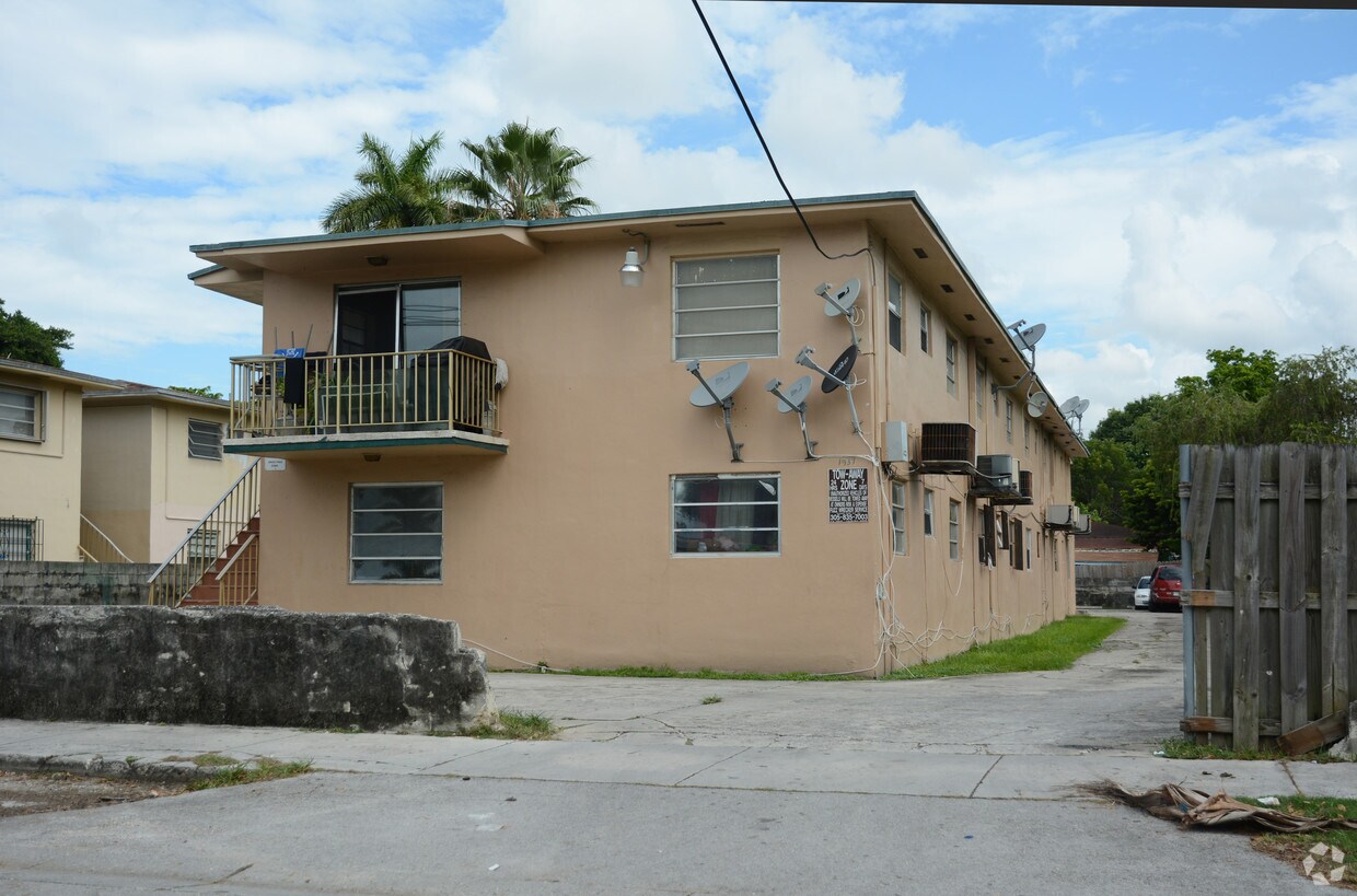 Foto del edificio - 1937 NW 29th St