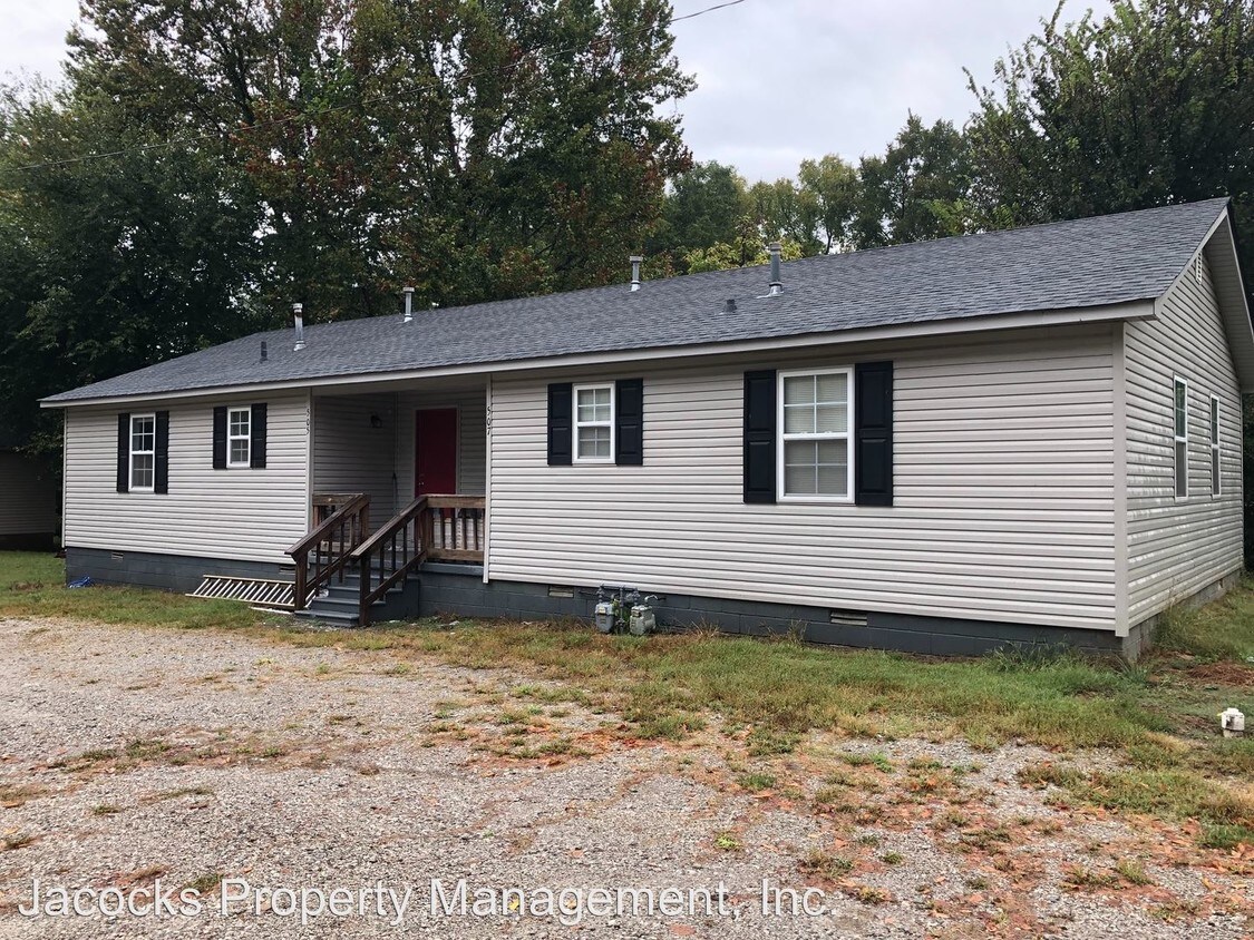 Foto principal - 501-507 N Bradford Ave
