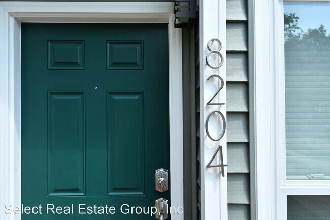 Foto del edificio - 3 br, 2 bath House - 8204 Christbry Lane