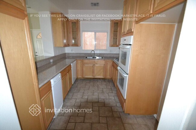 Foto del edificio - 20300 Vanowen St