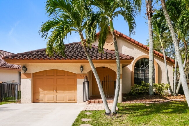 Building Photo - 575 NW 38th Ave