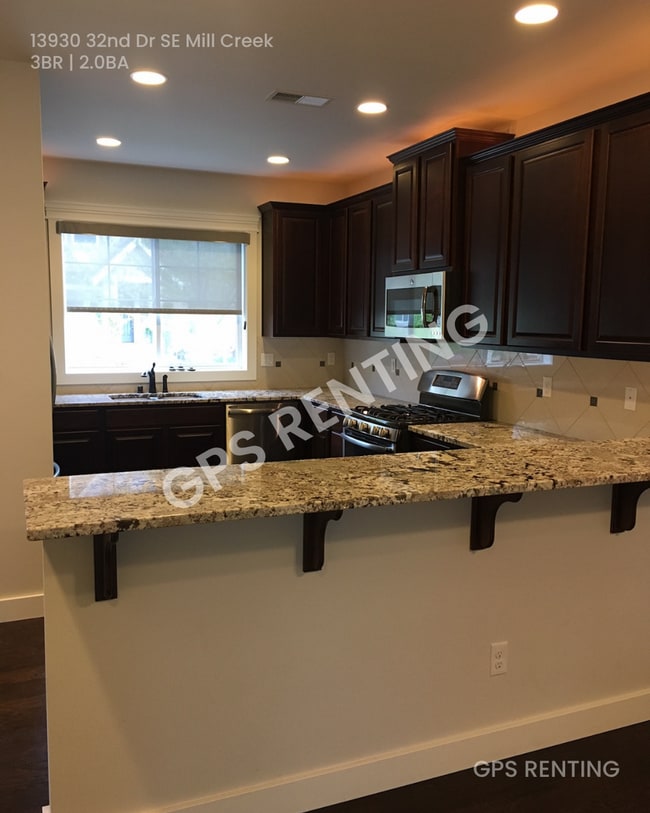 Photo - 13930 32nd Dr SE House