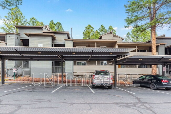 Foto del edificio - 1385 W University Ave
