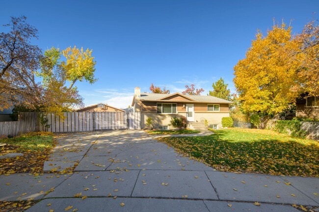 Gorgeous Home in Cottonwood Heights! - Gorgeous Home in Cottonwood Heights!