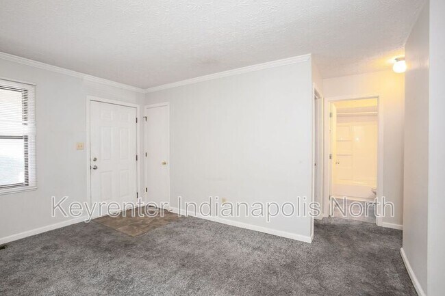 Foto del edificio - 140 N Cherry St