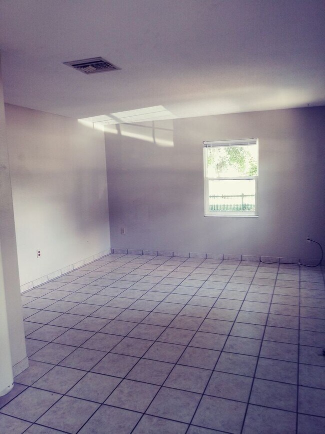 Building Photo - Floyd Properties FL, Inc.