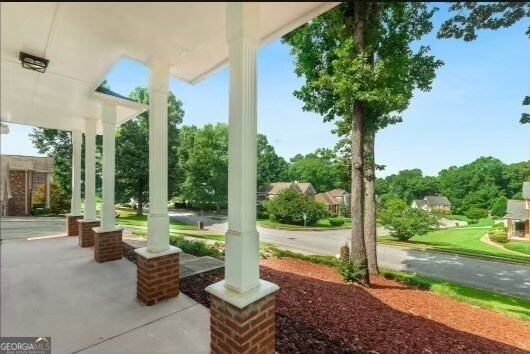 Foto del edificio - 3684 Cherry Ridge Blvd
