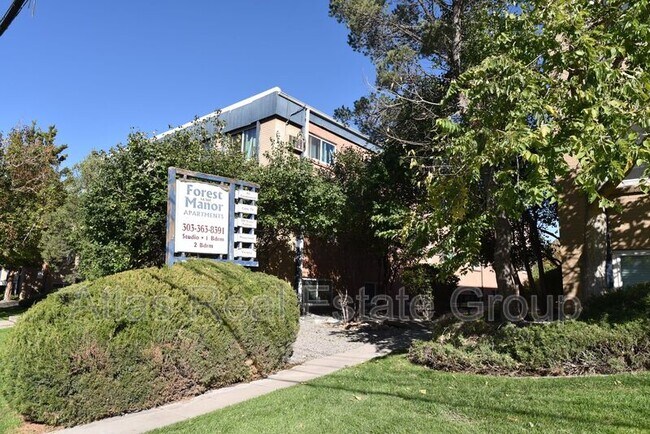Foto del edificio - 1410 N Moline St