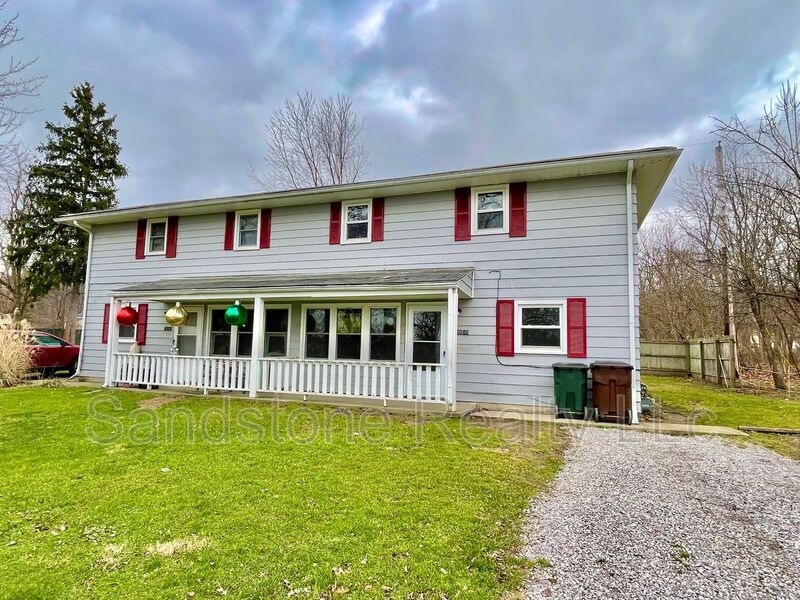 41549 Elmwood St Unit Down, Elyria, OH 44035 Condo for Rent in Elyria